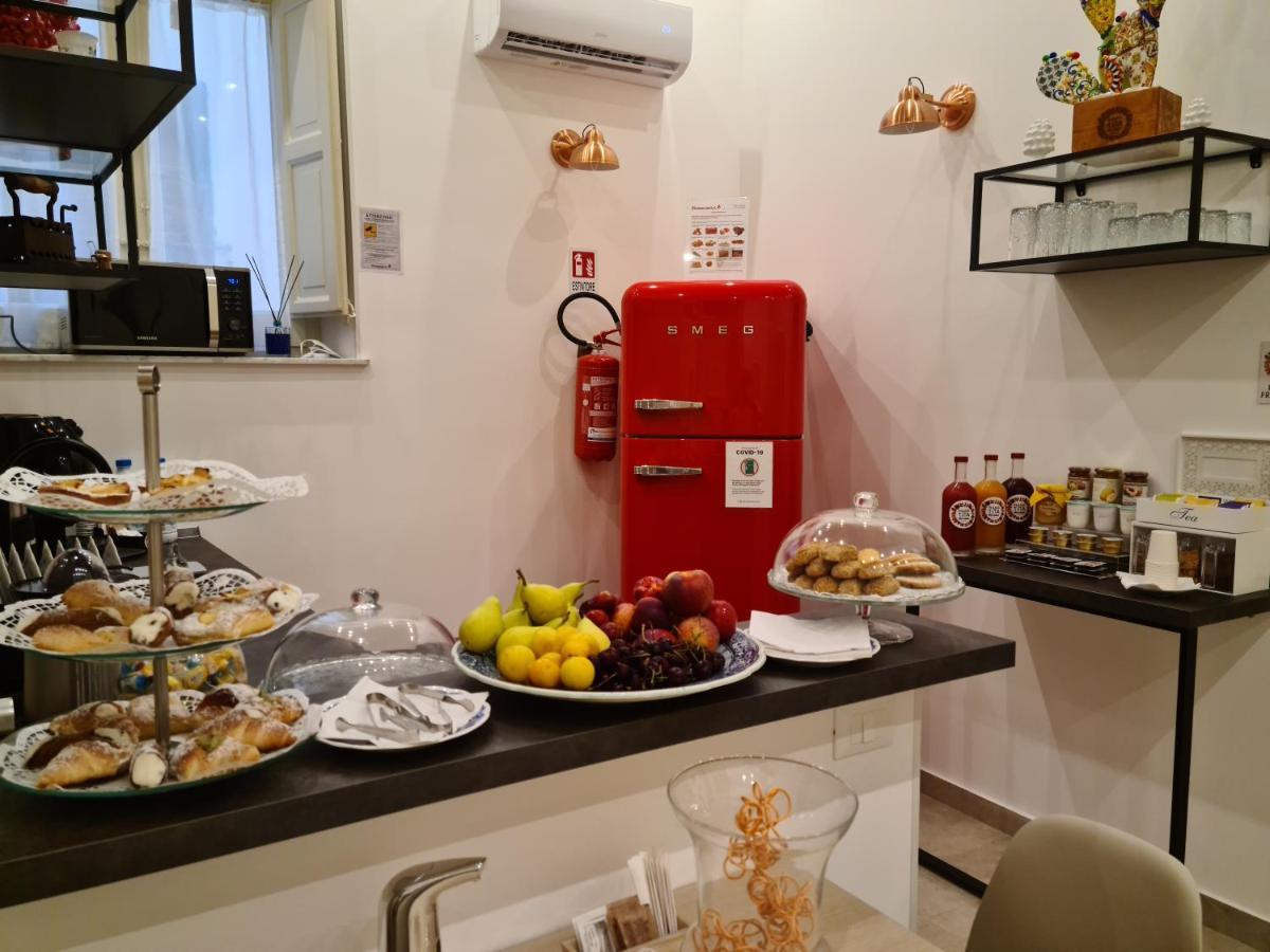 Mama Tita Rooms And Breakfast Palermo Exterior photo